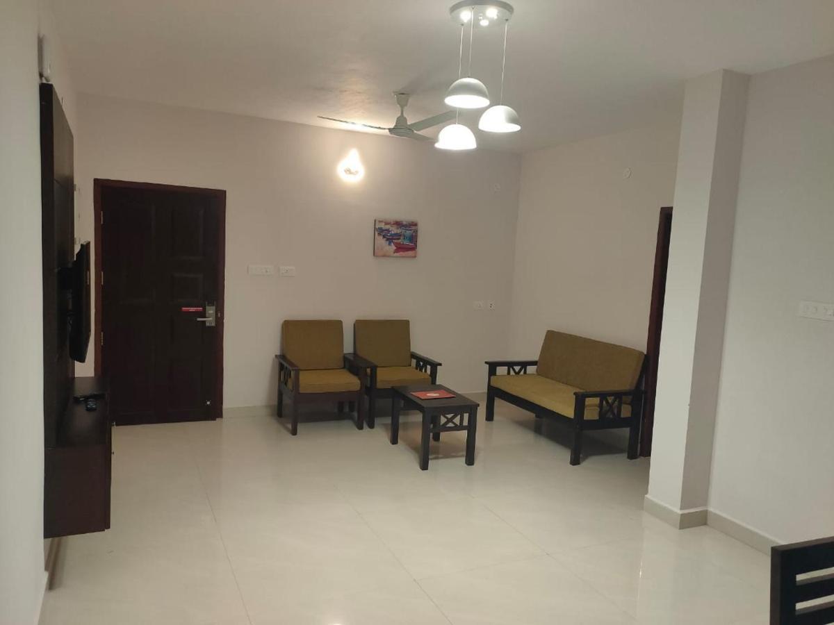 Kfour Apartment & Hotels Private Limited Madurai Exteriör bild