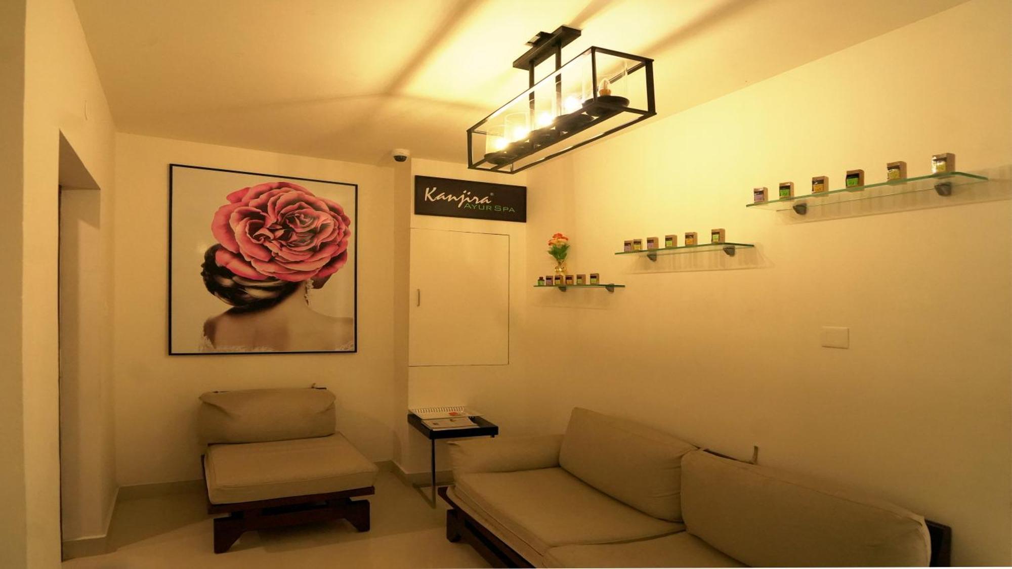 Kfour Apartment & Hotels Private Limited Madurai Exteriör bild