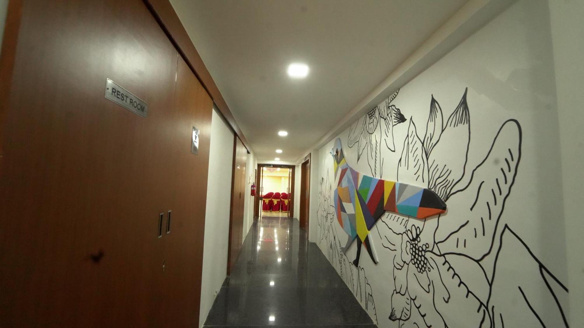 Kfour Apartment & Hotels Private Limited Madurai Exteriör bild