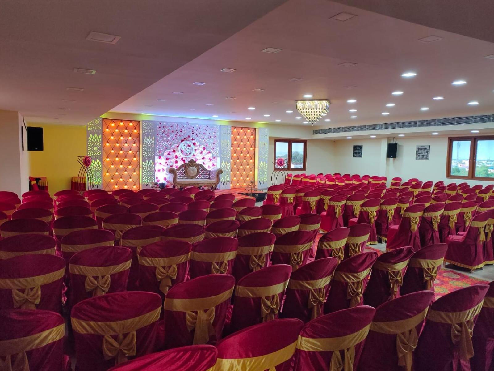 Kfour Apartment & Hotels Private Limited Madurai Exteriör bild