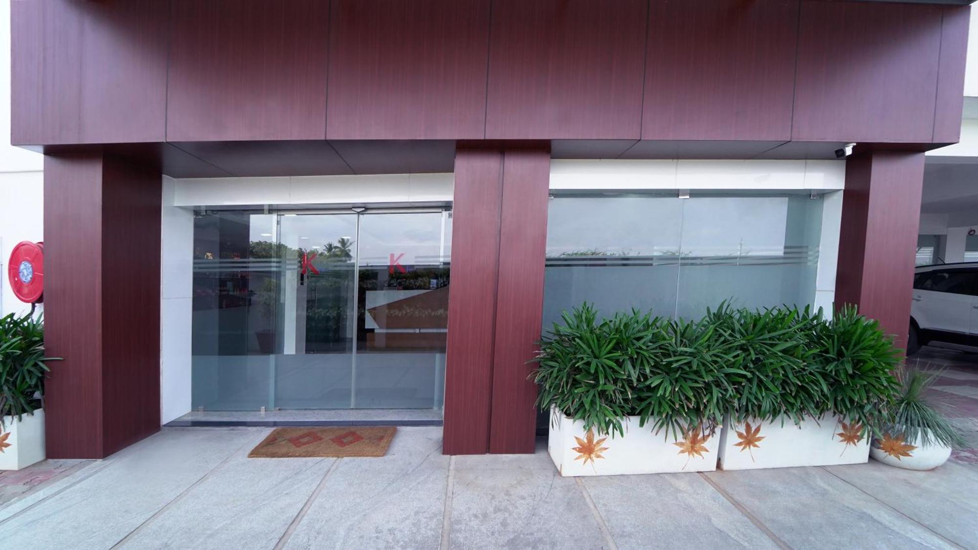 Kfour Apartment & Hotels Private Limited Madurai Exteriör bild