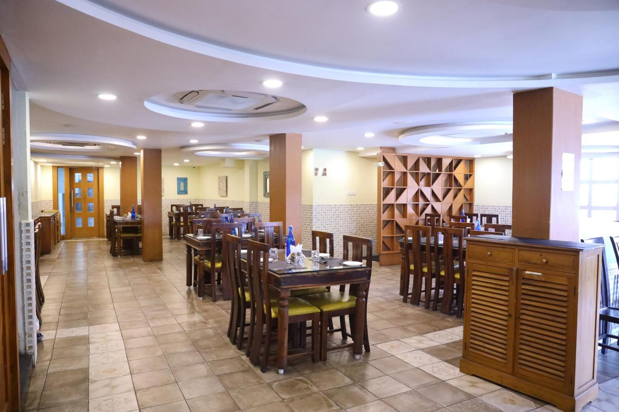 Kfour Apartment & Hotels Private Limited Madurai Exteriör bild
