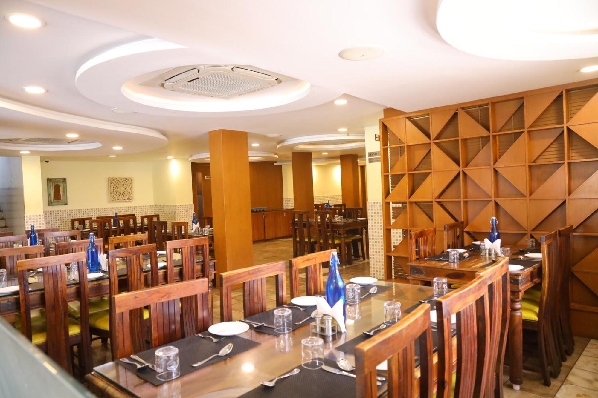 Kfour Apartment & Hotels Private Limited Madurai Exteriör bild