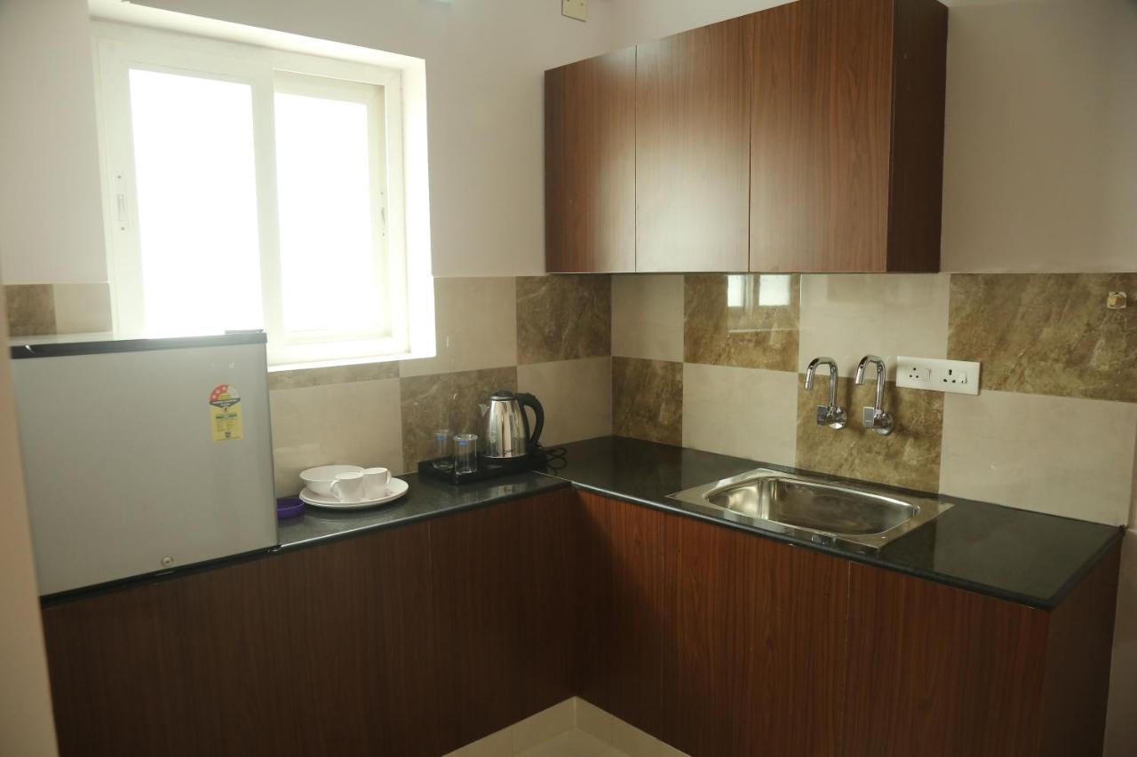 Kfour Apartment & Hotels Private Limited Madurai Exteriör bild