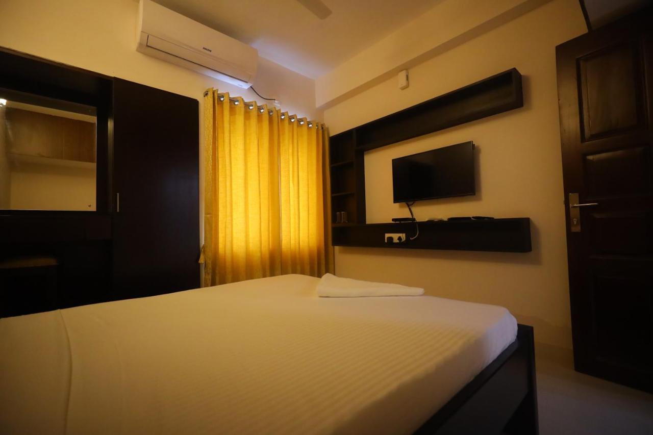 Kfour Apartment & Hotels Private Limited Madurai Exteriör bild