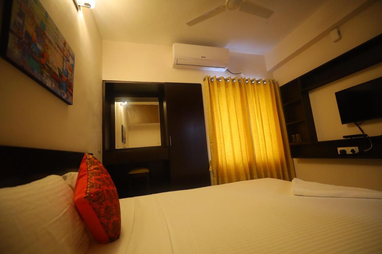 Kfour Apartment & Hotels Private Limited Madurai Exteriör bild